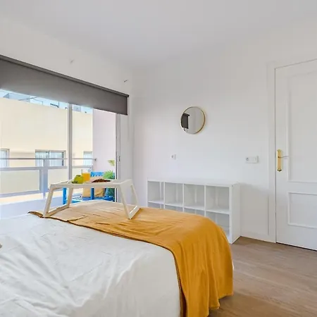 House ,1 Min To Beach, Brand New Lejlighed