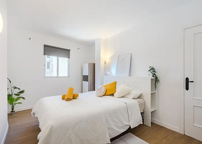 House ,1 Min To Beach, Brand New Lejlighed *
