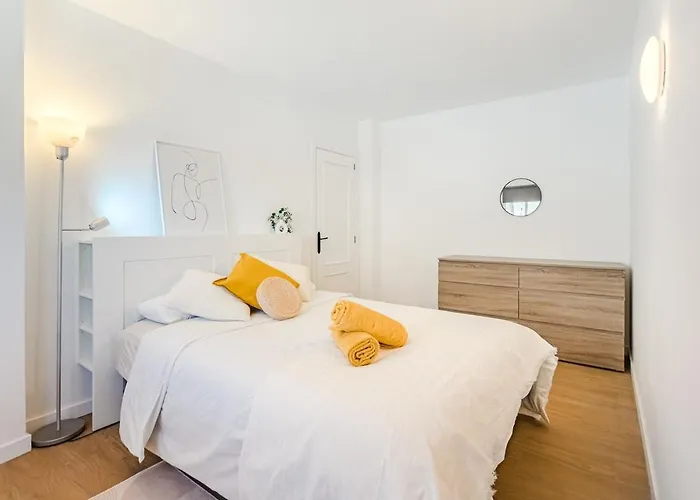House ,1 Min To Beach, Brand New * El Medano (Tenerife)
